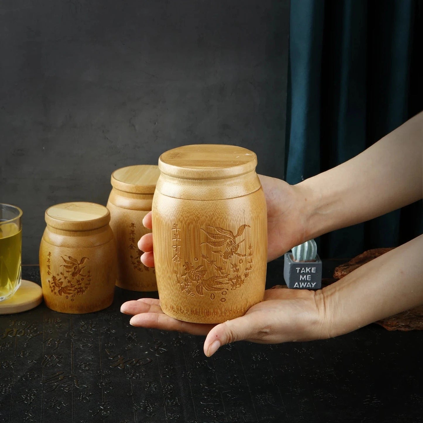 Boîte à thé en bambou sculpté rangement hermétique naturel