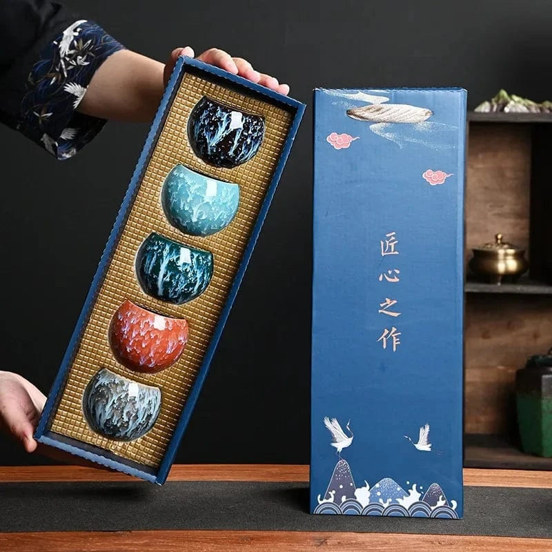 Coffret 5 tasses à thé artisanales en céramique (150 ml)
