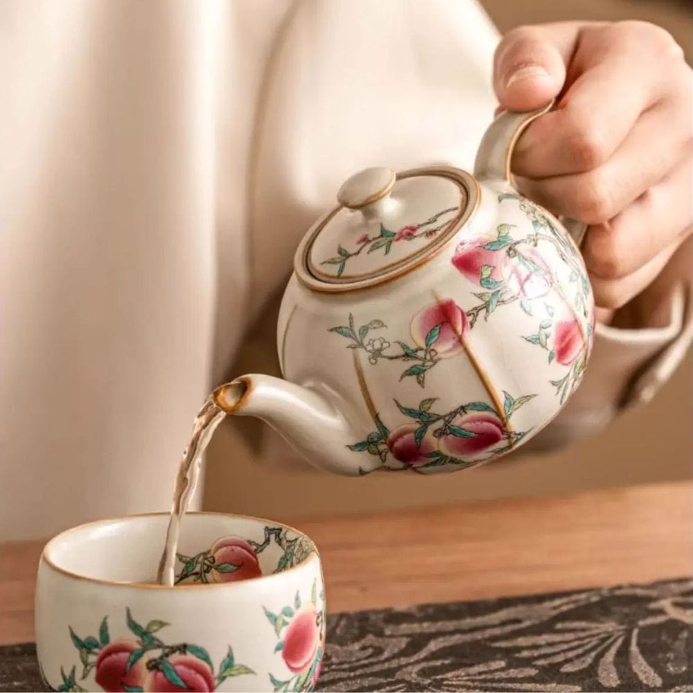 Théière artisanale japonaise rose Set 1 théière + 2 tasses (220 ml)