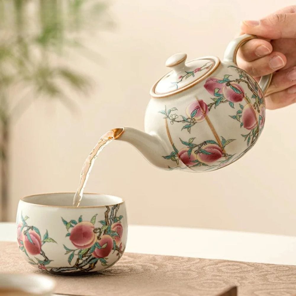 Théière artisanale japonaise rose Set 1 théière + 2 tasses (220 ml)