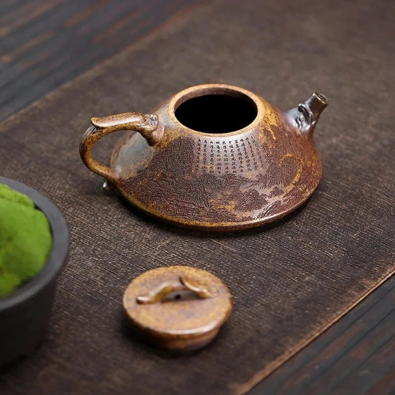 Théière en argile violette 160 ml faite à la main