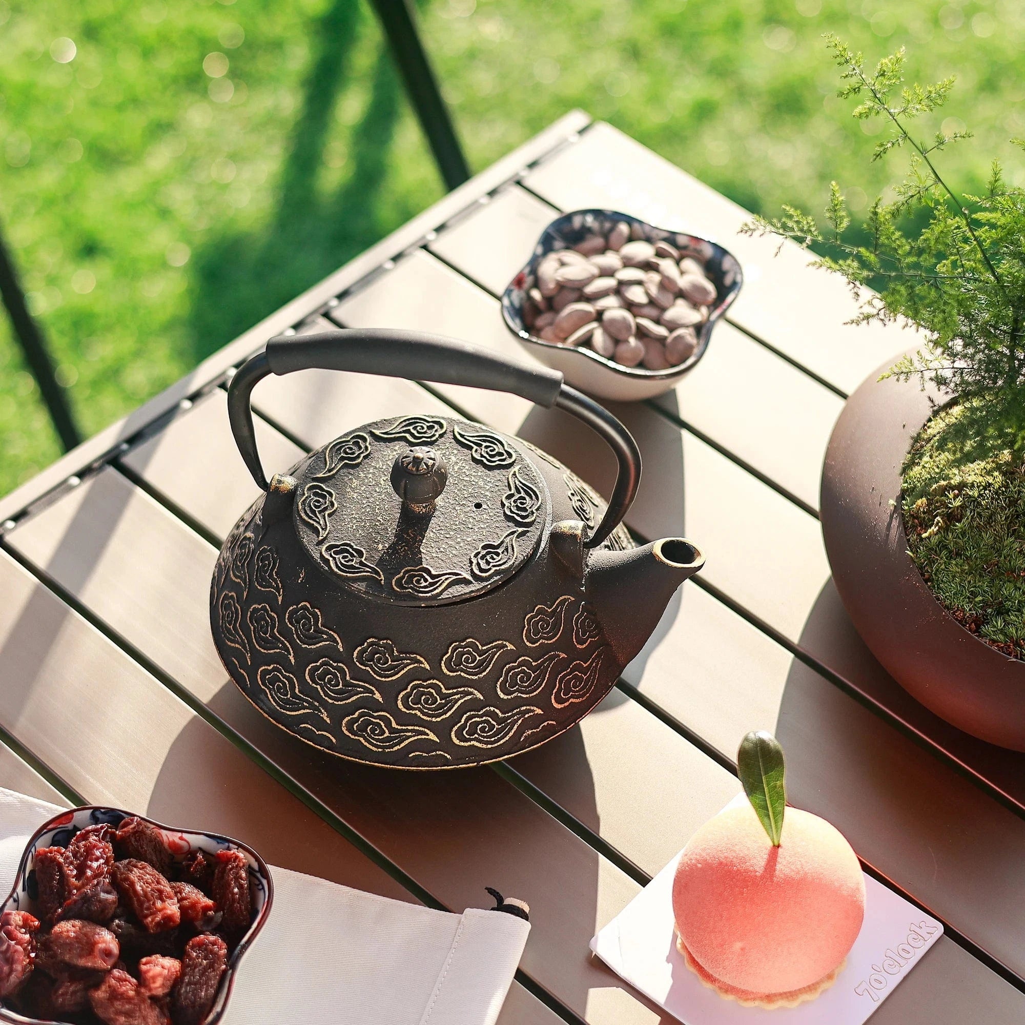 Selected Variant Image