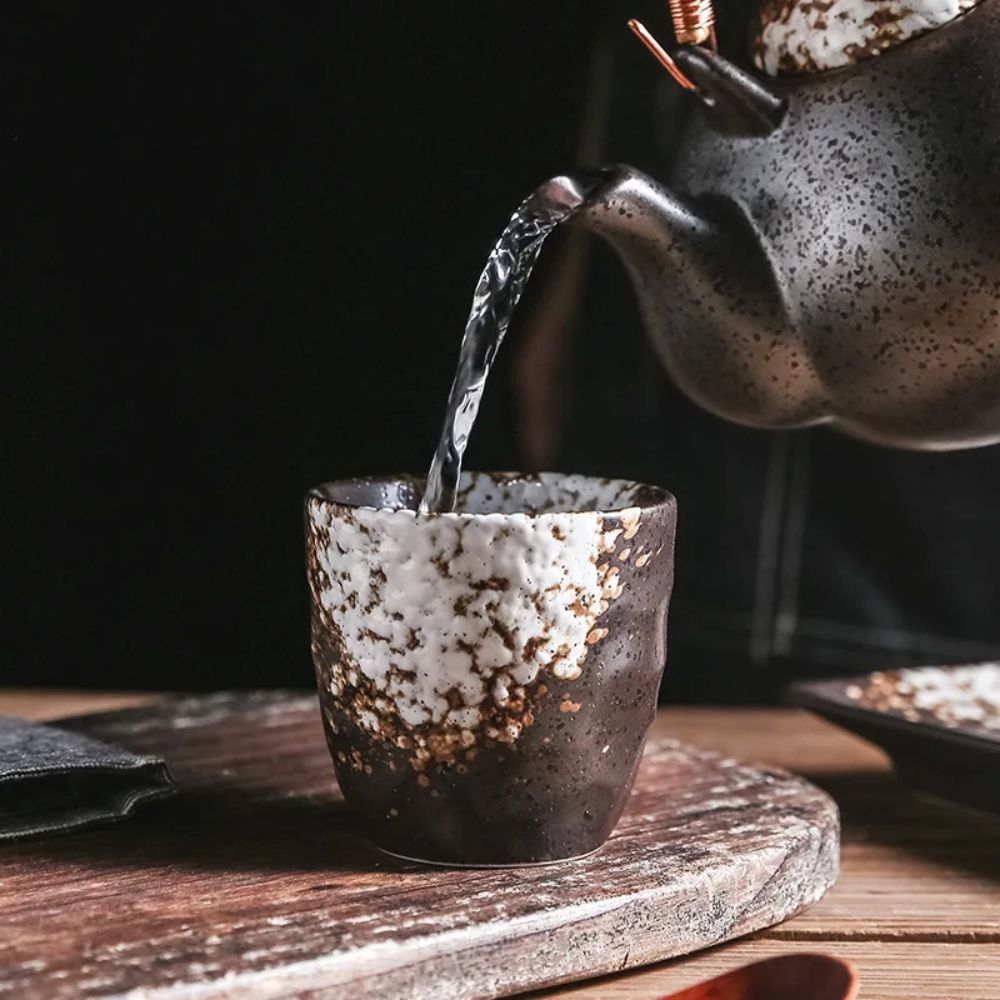 Tasse à thé japonaise en céramique florale