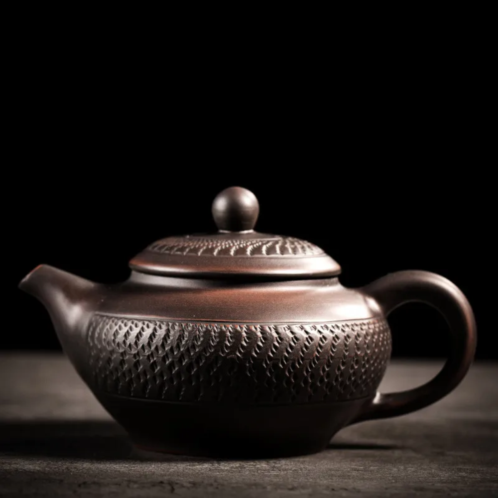 Théière artisanale en poterie violette de Jianshui pour Gong Fu Cha