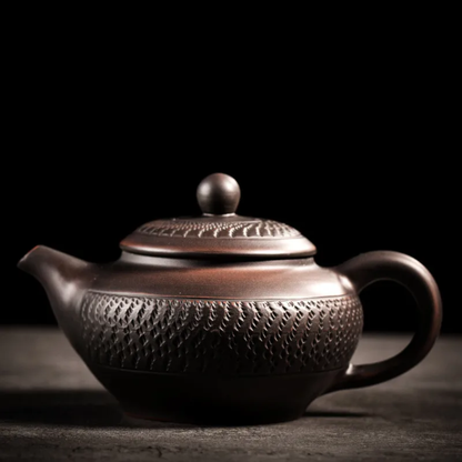 Théière artisanale en poterie violette de Jianshui pour Gong Fu Cha