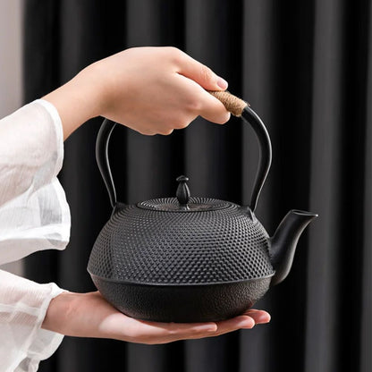 Théière en fonte traditionnelle