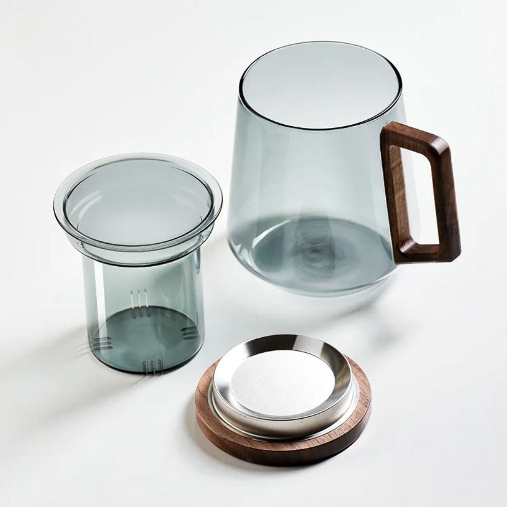 Tasse à thé en verre avec poignée bois