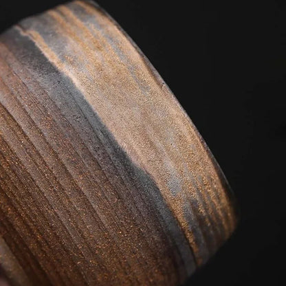 Tasse à thé japonaise en céramique style artisanal pigmenté