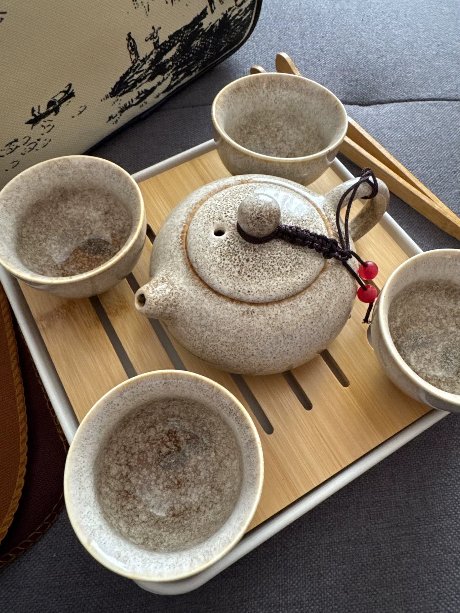 Service à Thé Voyage Céramique Noire Kung Fu - Théière + 4 Tasses + Boîte à Thé - Kit Portable élégant - 8