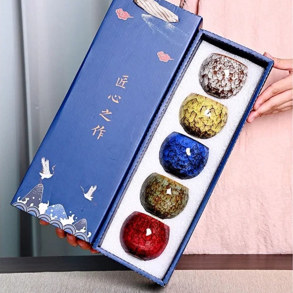 Coffret 5 tasses à thé artisanales en céramique (150 ml)
