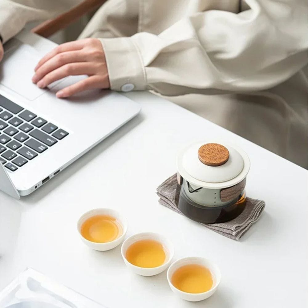 Service à thé de voyage 1 théière & 3 tasses avec pochette nomade