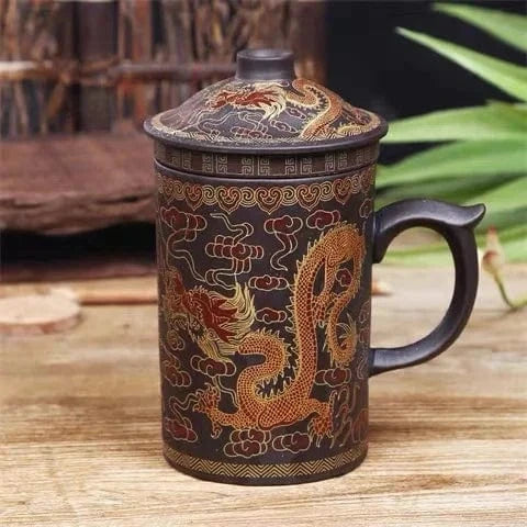 Tasse à thé artisanal en argile pourpre avec couvercle & infuseur 360 ml