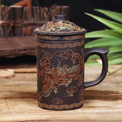 Tasse à thé artisanal en argile pourpre avec couvercle & infuseur 360 ml