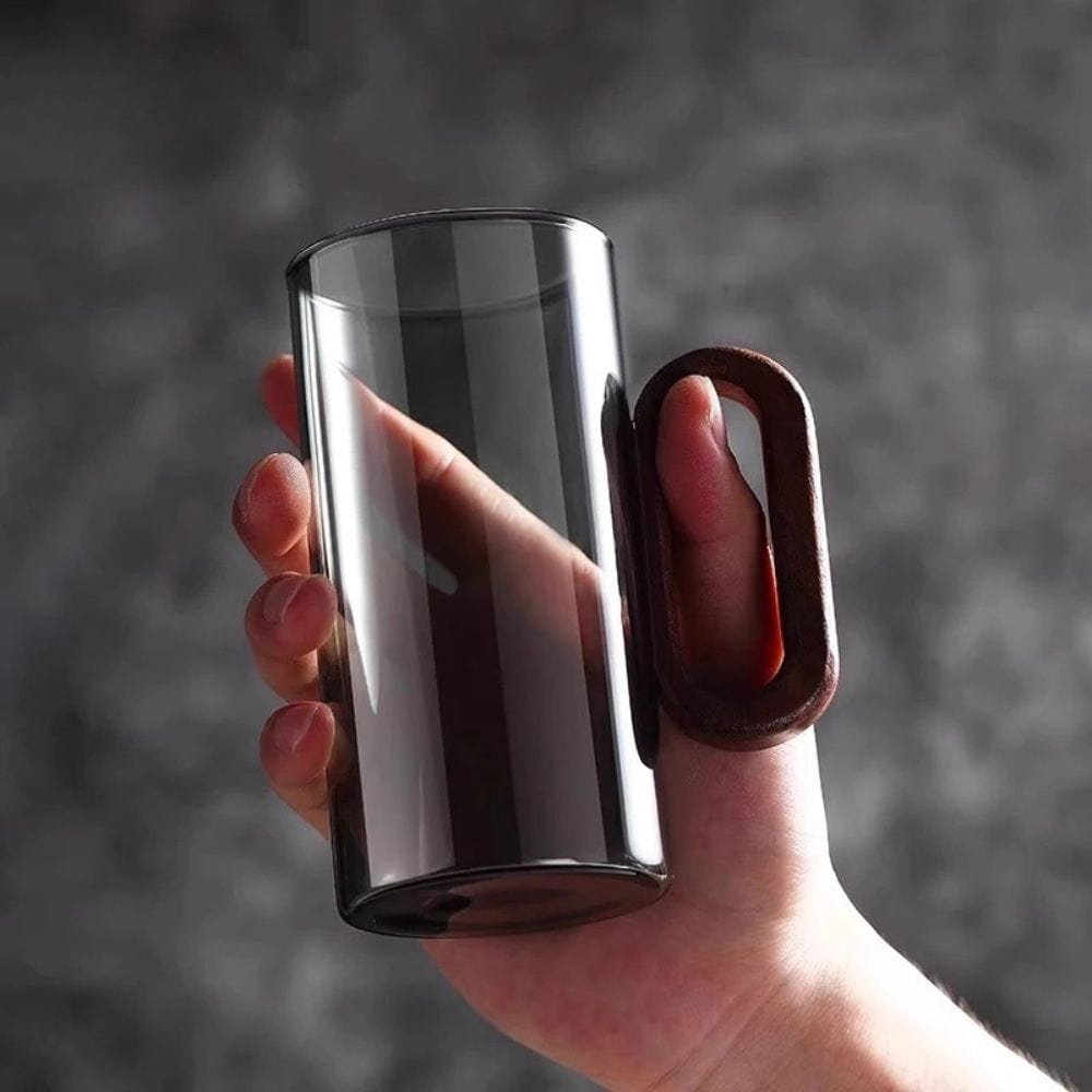 Tasse à thé en verre borosilicate avec anse bois 360 ml résistant