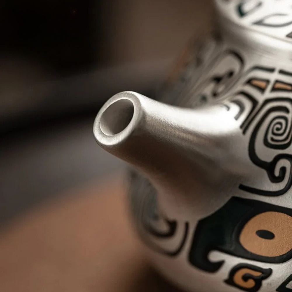 Théière artisanale en argent pur 999 300 ml avec manche latéral