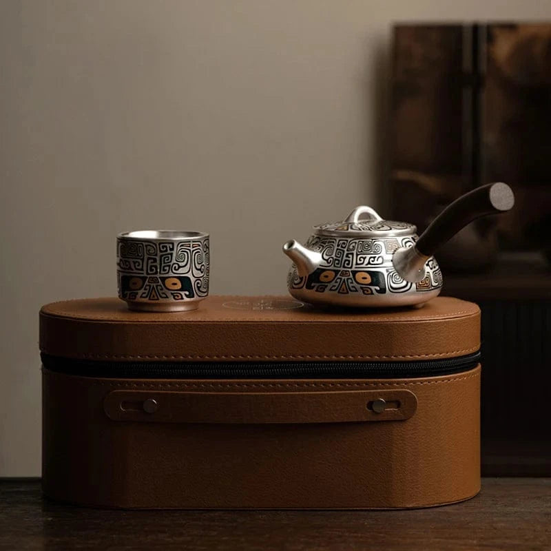 Théière artisanale en argent pur 999 300 ml avec manche latéral