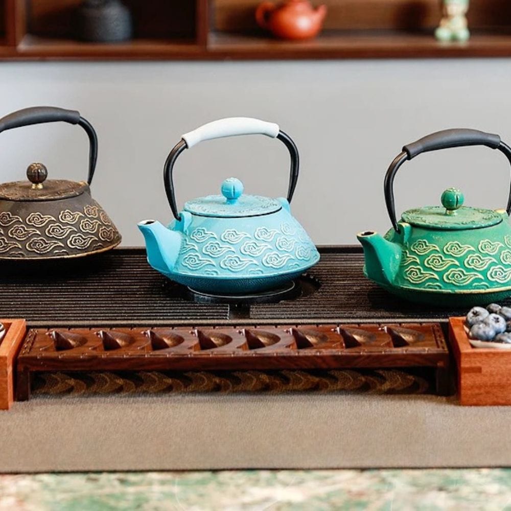 Théière en fonte japonaise émaillée motif nuage 800 ml